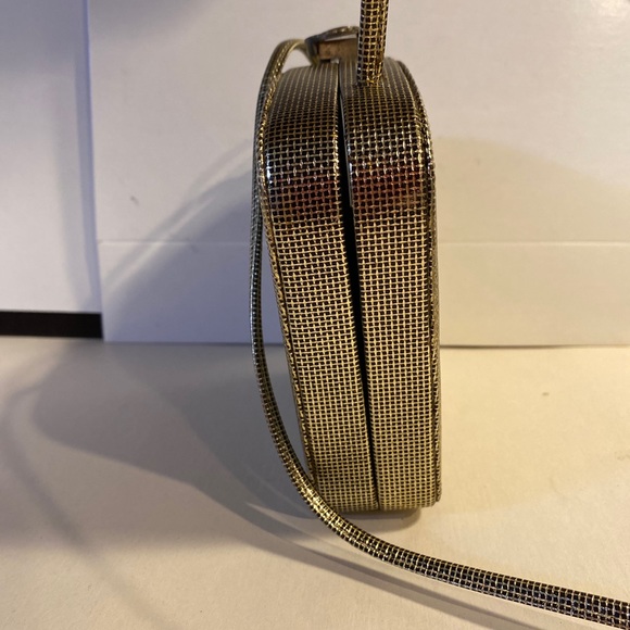 Albert Nipon Gold Textured Leather Crossbody Shoulder Bag rhinestone medallion - Picture 4 of 11